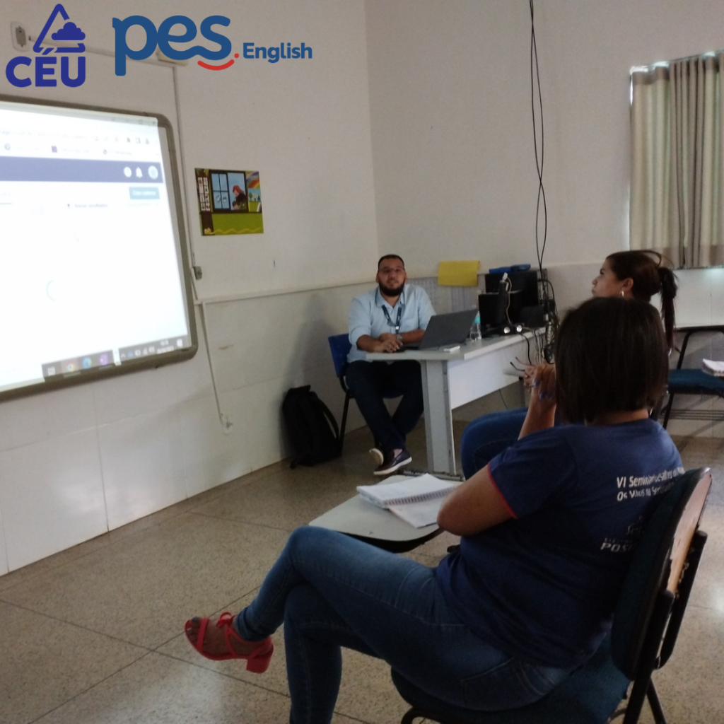 Visita do consultor do PES (Positivo English Solution) Diego